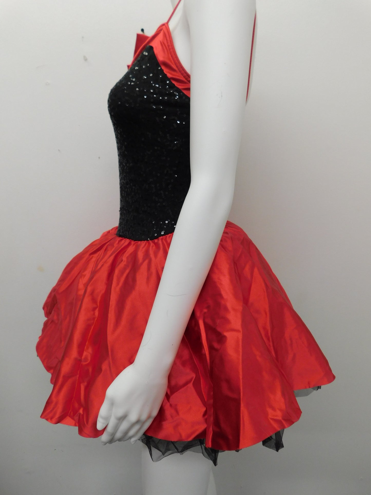 Pre-Owned Costume Weissman  9285 Medium Child Red  Jazz