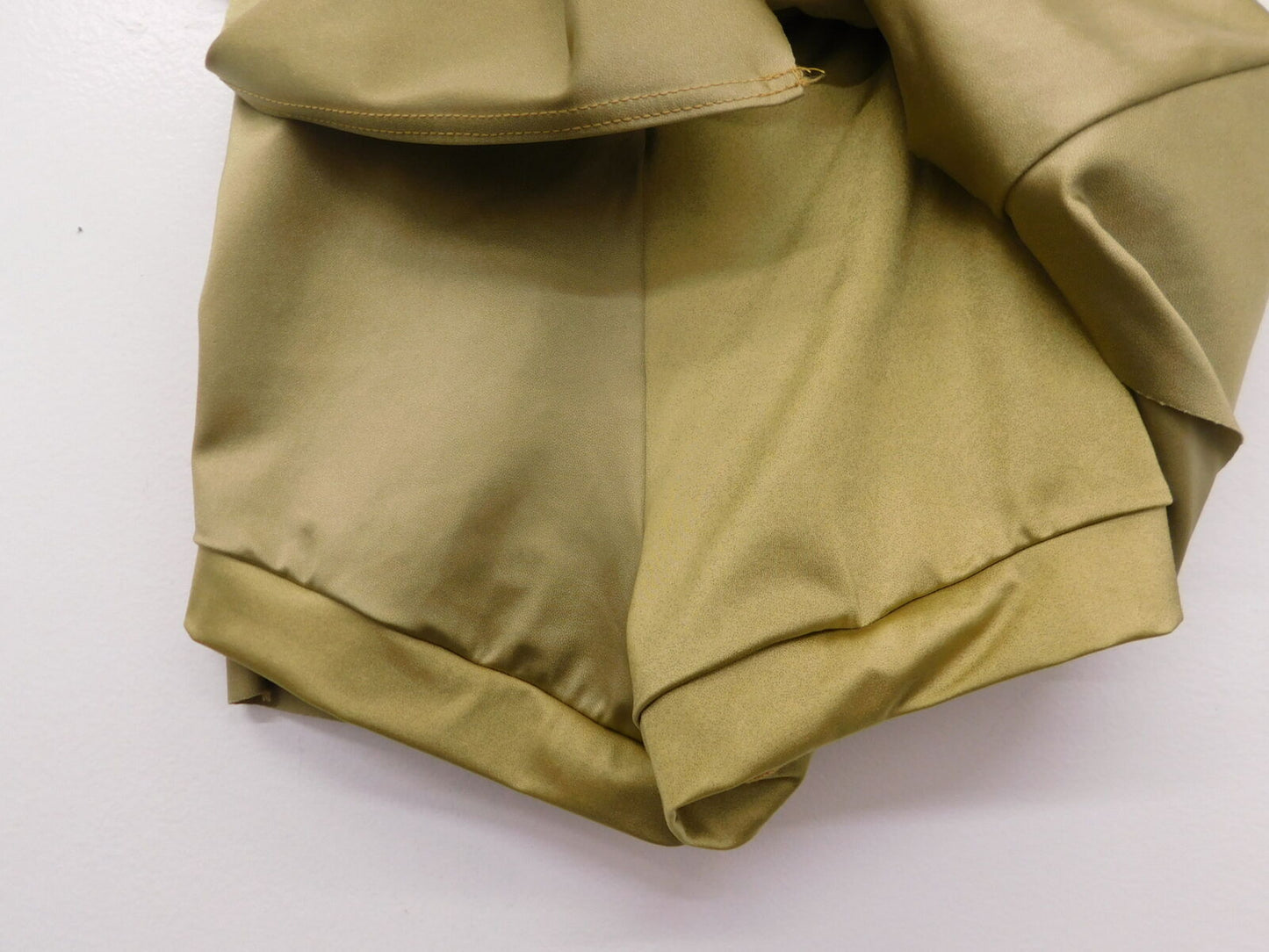 Pre-Owned Shorts Balera   Small Adult Gold