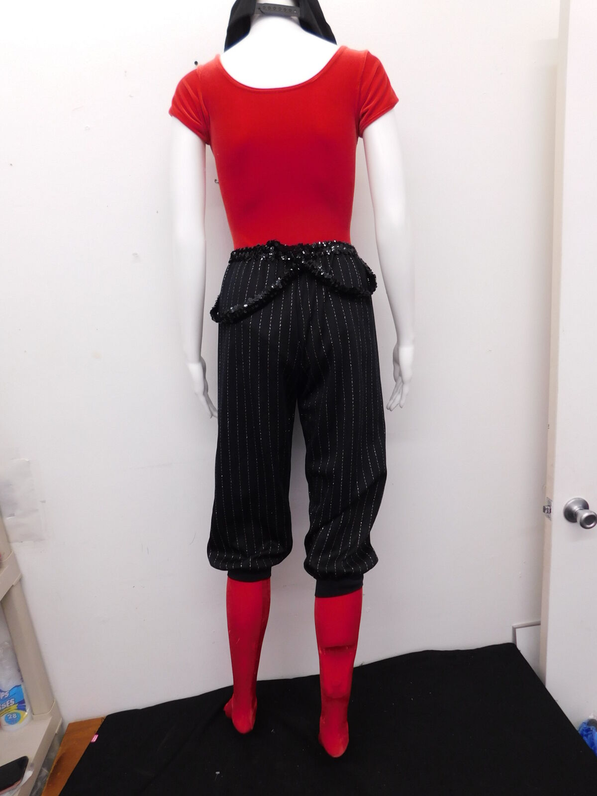 Pre-Owned Costume Cicci Small Adult Red Jazz Glitter