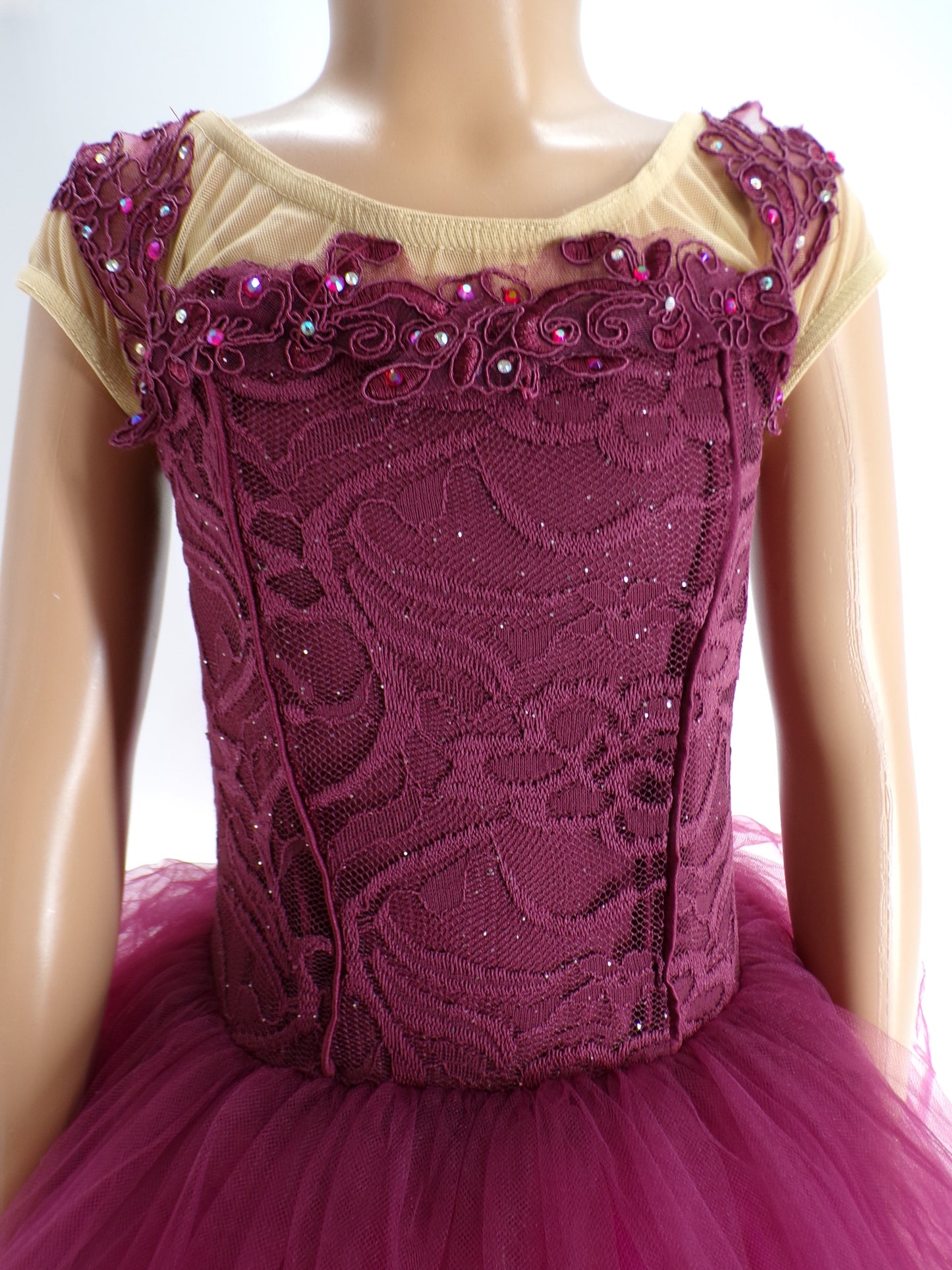 Pre-Owned Costume Gallery  20514 Medium Child Burgundy  Ballet
