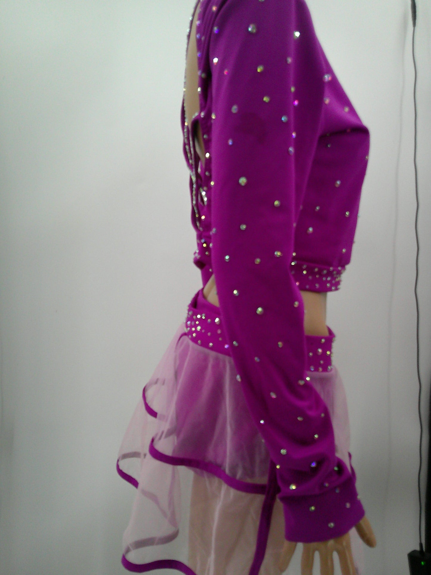 Pre-Owned Costume Kelle   XL Adult Purple 2 pc Jazz Rhinestones