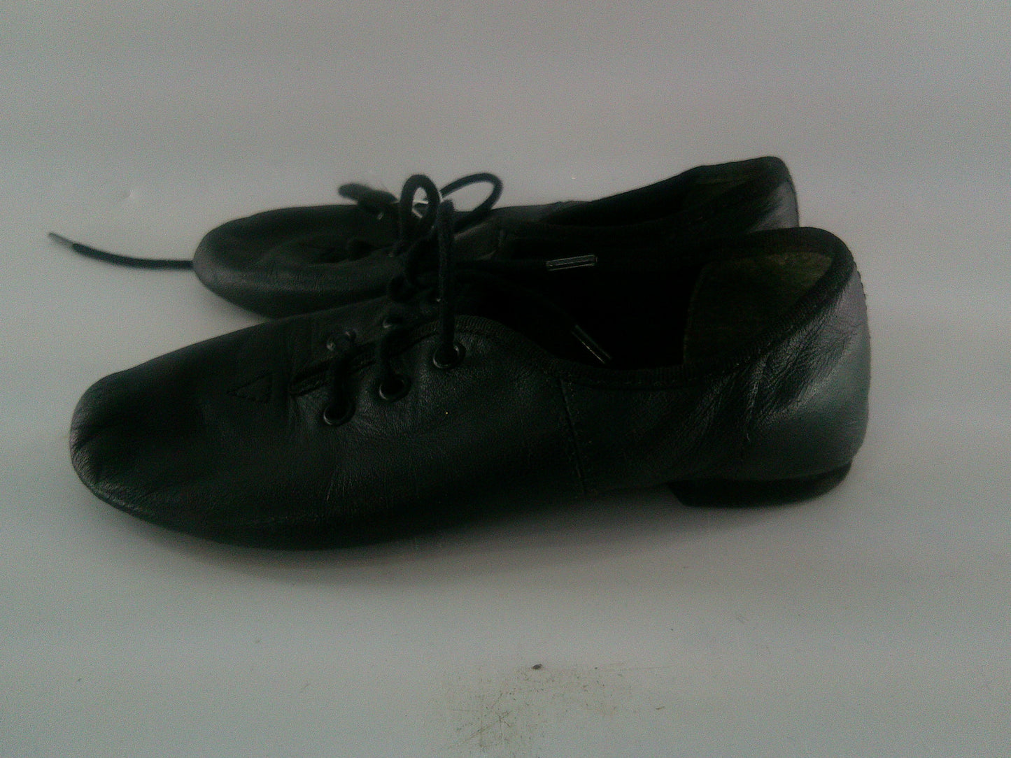 Pre-Owned Jazz Shoes So Danca Kids 12M Lace Up Leather Slip On