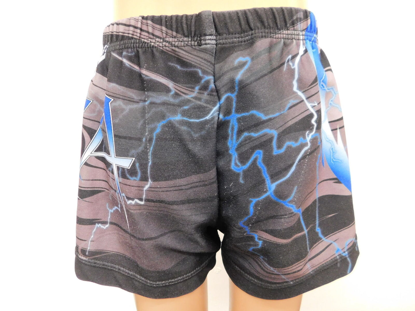 Pre-Owned Shorts GK Sports   Large Child Gray  Jazz