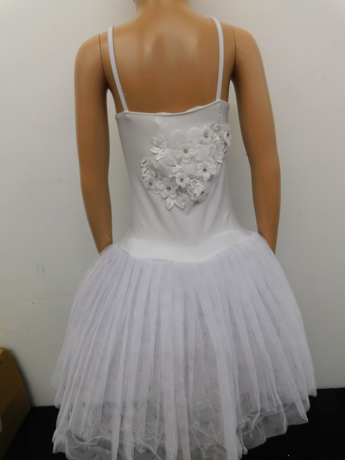 Pre-Owned Costume Unbranded   Small Adult White  Ballet