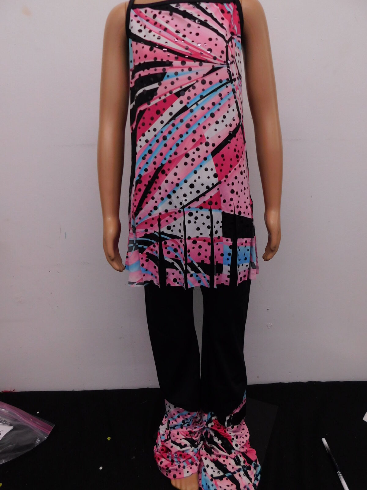 Pre-Owned Costume Unbranded   Medium Child Hot Pink  Jazz