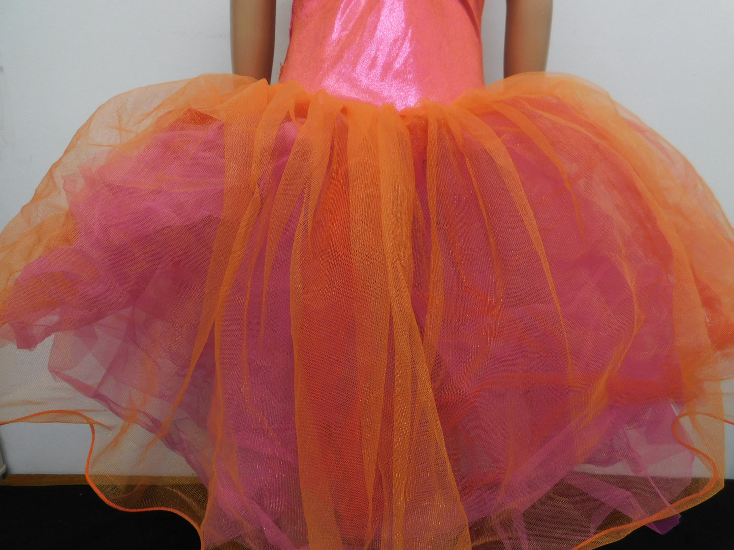 Pre-Owned Costume Curtain Call  C505 Medium Child Orange  Ballet