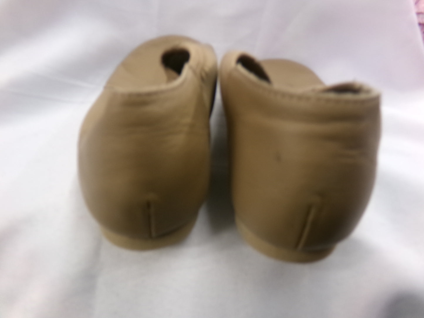 Pre-Owned Jazz Shoes So Danca JZ43 Tan Adult 7M Pull On Leather Split Sole