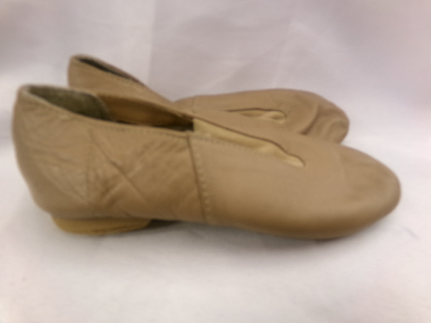 Pre-Owned Jazz Shoes Dancing Fair Little Kid 12M Top Elastic Leather Slip On