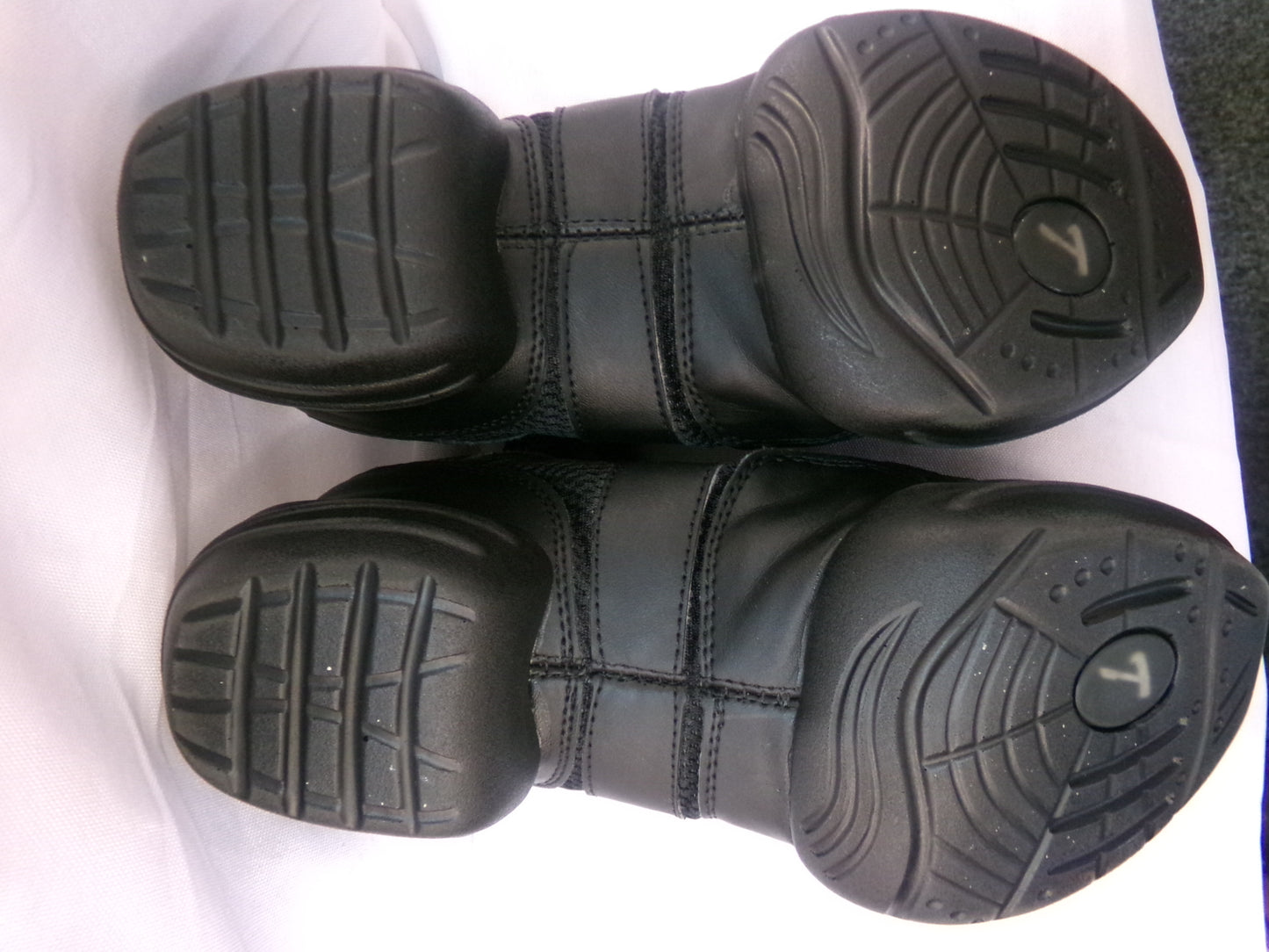 Pre-Owned Hip Hop Shoes Theatricals T8000 Black Kids 1.5M
