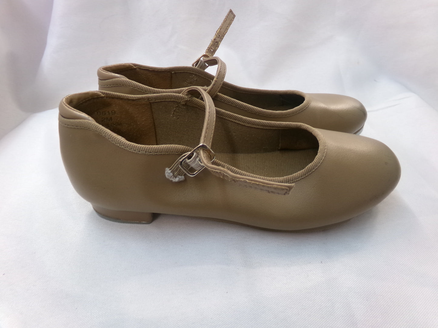 Pre-Owned Tap Shoes Danshuz 752 Girls 2M Tan Mary Jane Buckle