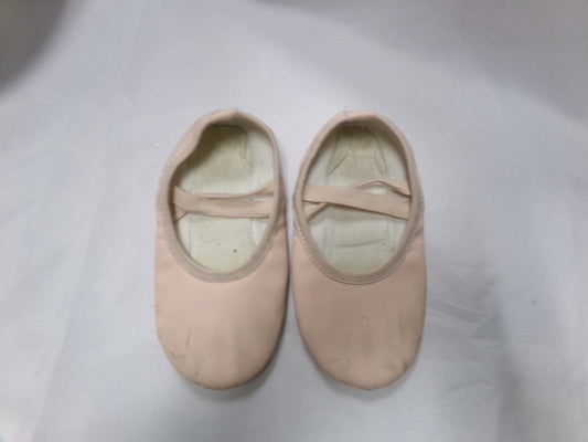 Pre-Owned Ballet Shoes Stelle Adult 1M Leather Double Strap Full Sole