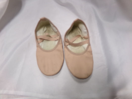 Pre-Owned Ballet Shoes Stelle Adult 3.5M Leather Double Strap Split Sole