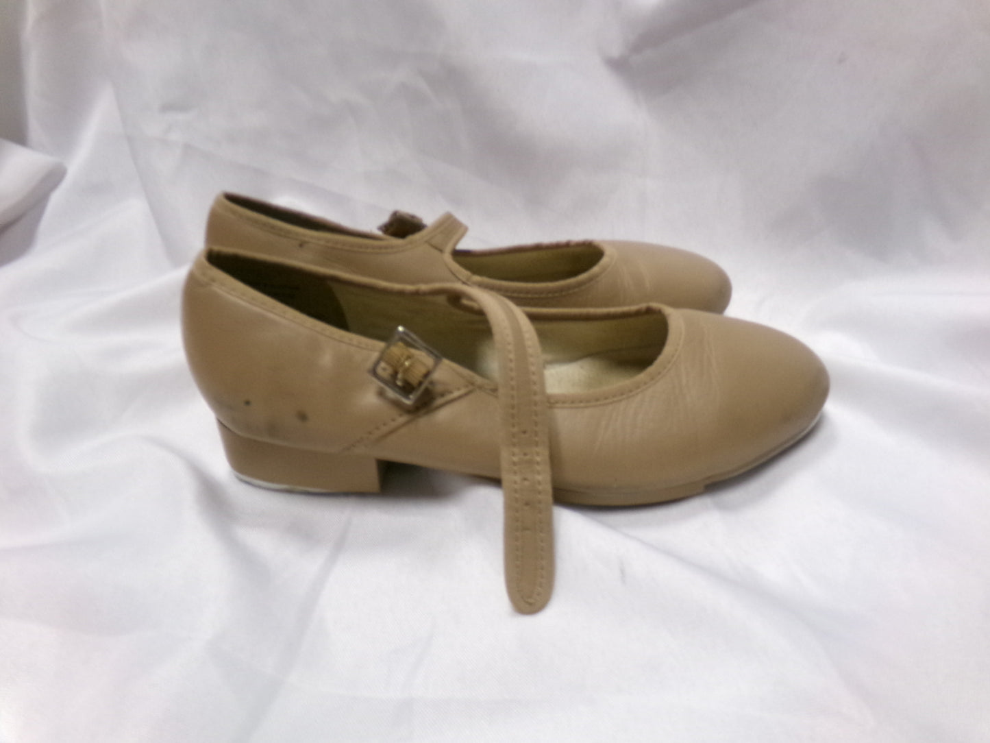 Pre-Owned Tap Shoes Capezio Tan Adult 6M Mary Jane Leather Buckle Student
