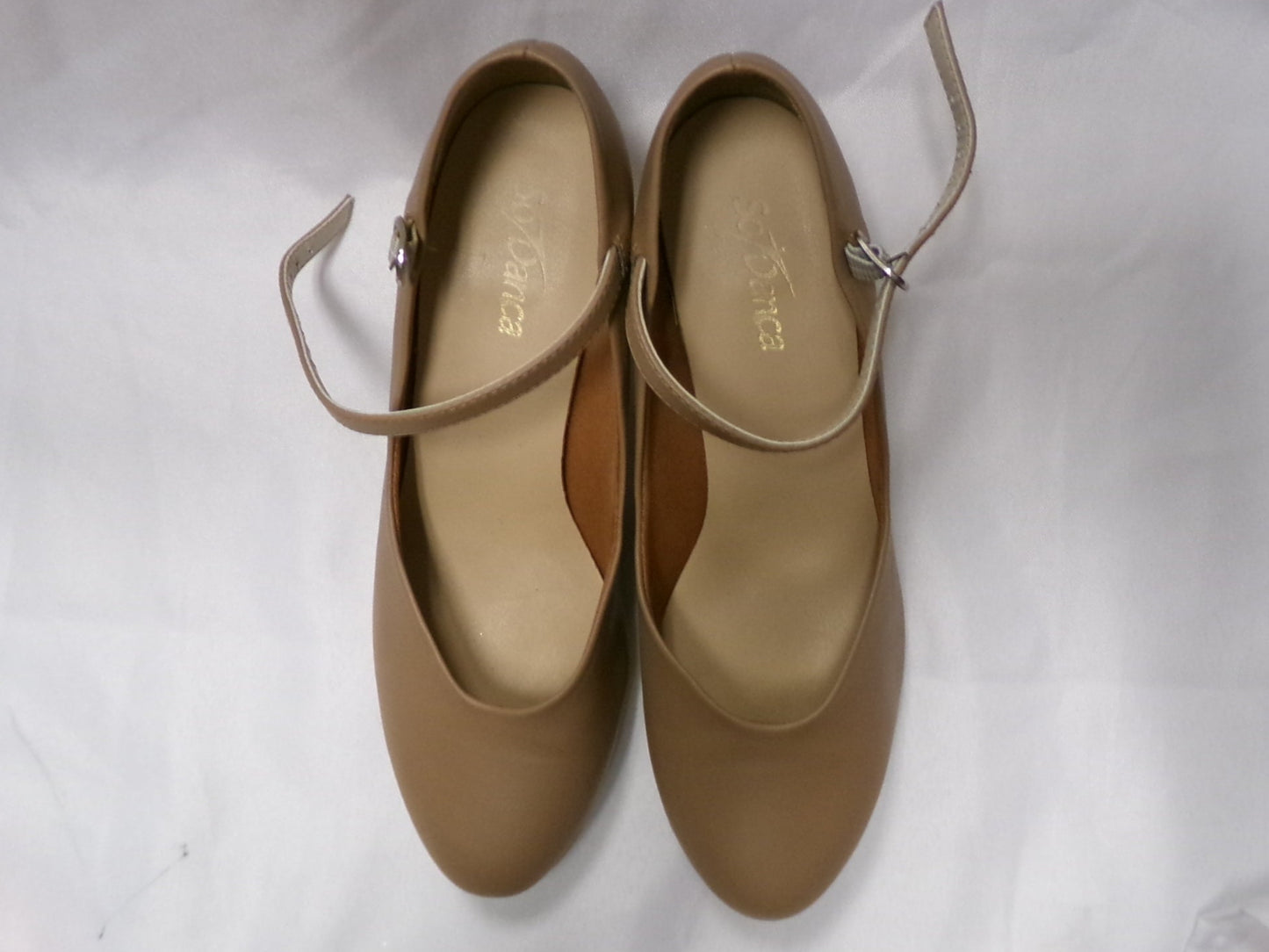 Pre-Owned Tap Shoes SoDanca Adult 7.5 Wide Leather Buckle