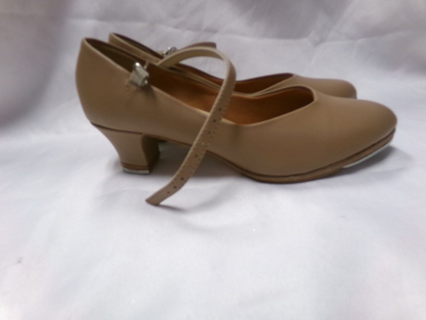 Pre-Owned Tap Shoes SoDanca Adult 7.5 Wide Leather Buckle