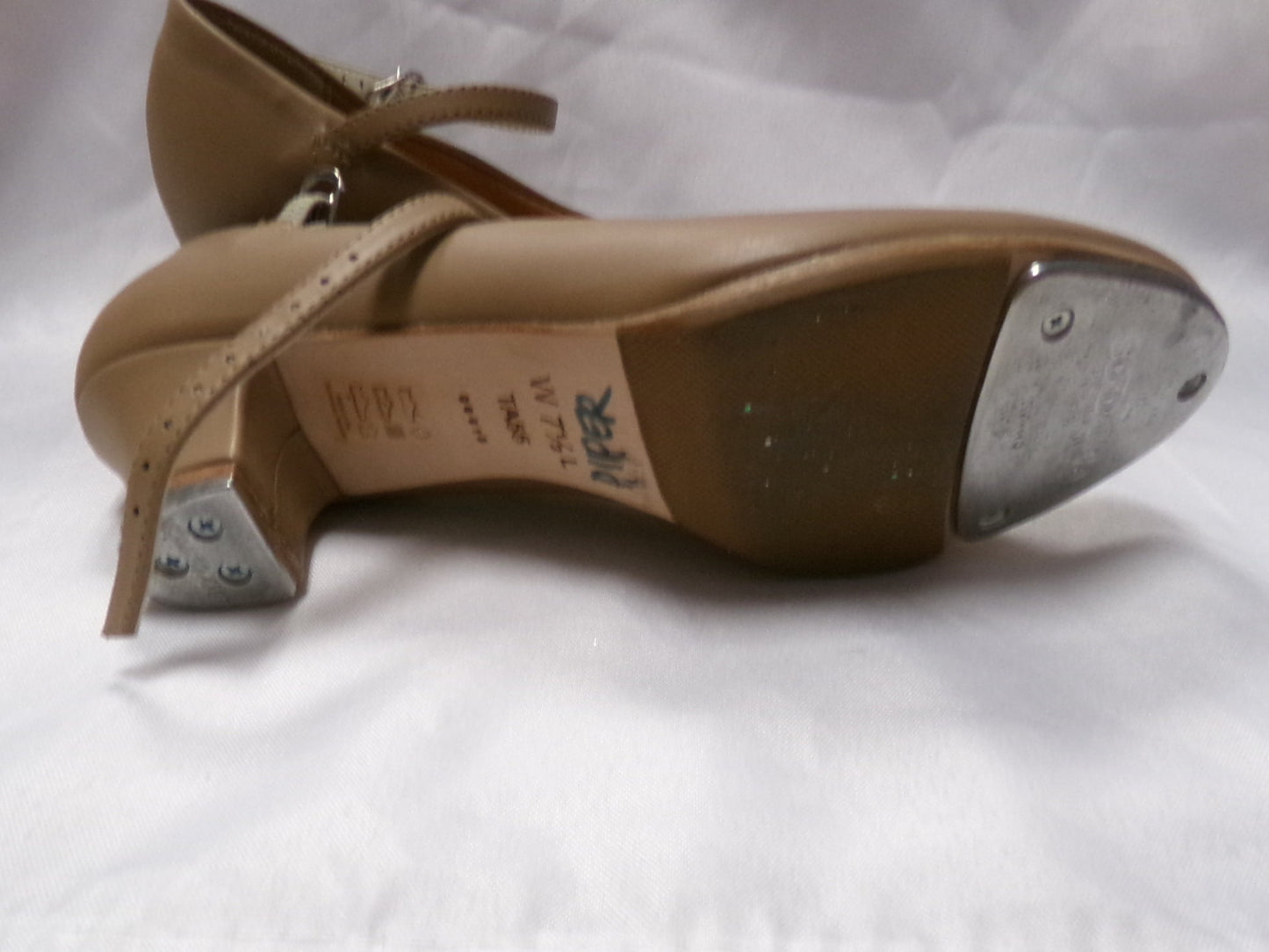 Pre-Owned Tap Shoes SoDanca Adult 7.5 Wide Leather Buckle