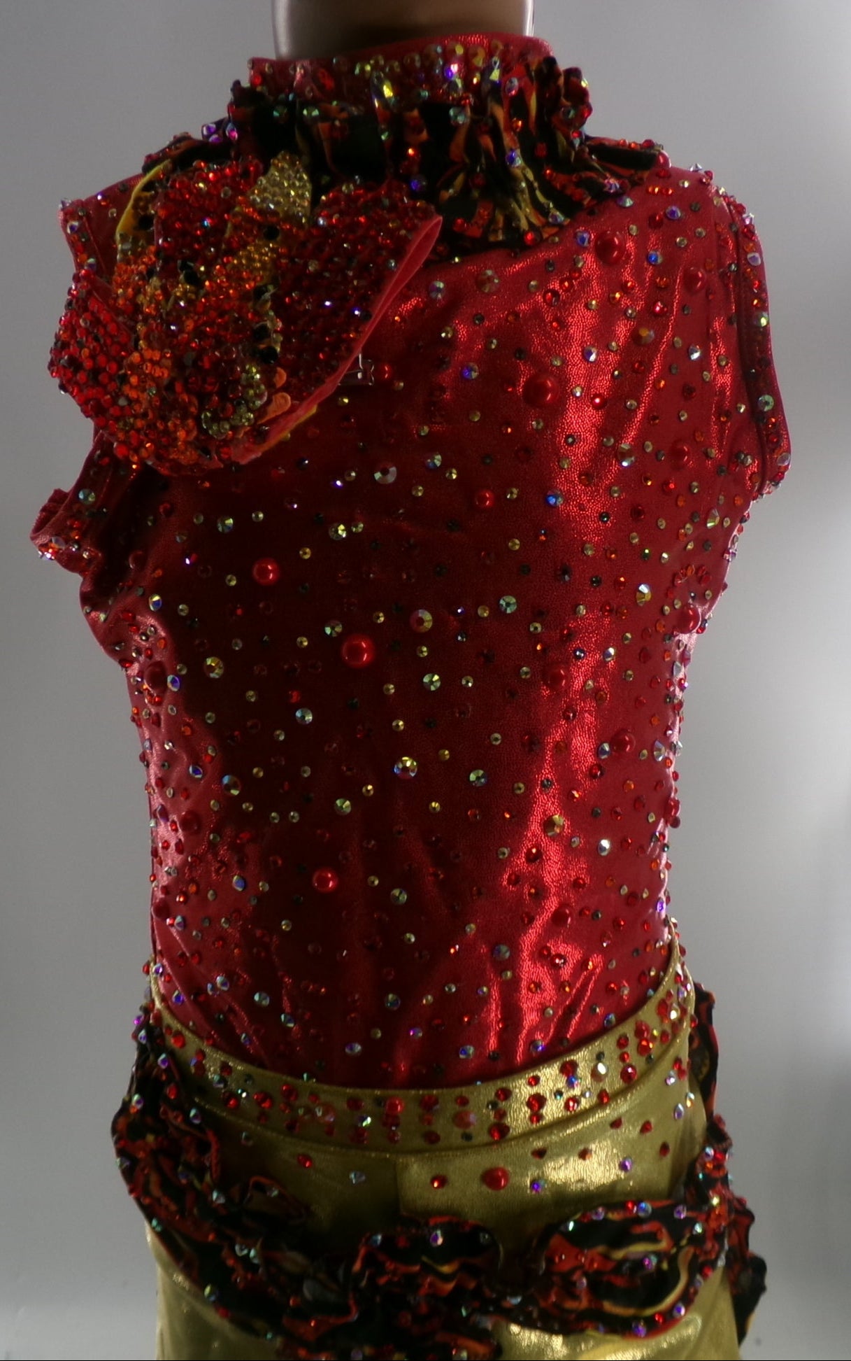 Pre-Owned Costume Medium Child Red Double Platinum Jazz Tap Clogging Acro Rhinestone 2 pc Fire
