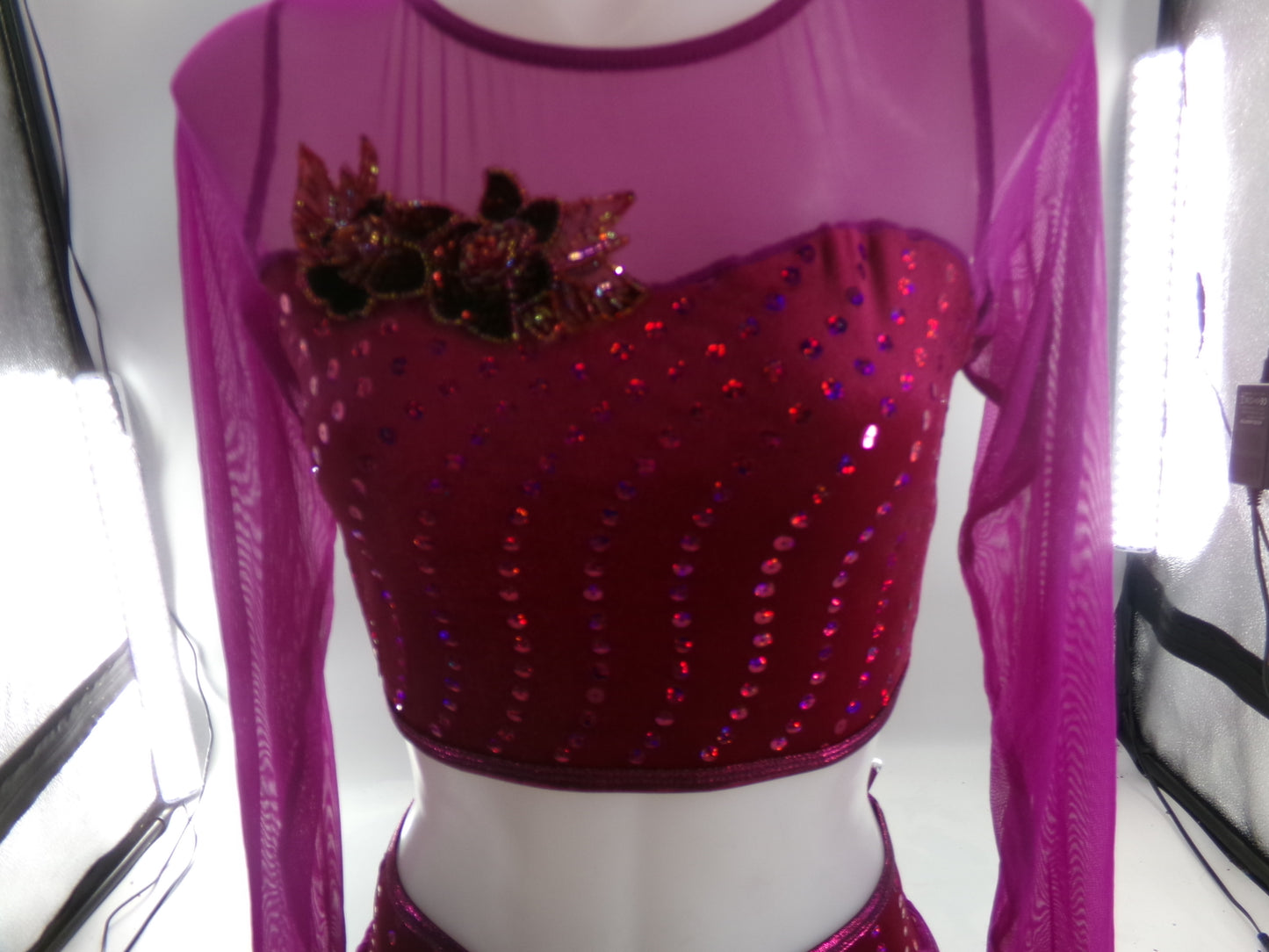Pre-Owned Costume Medium Adult Purple A Wish Come True V2147 Lyrical Jazz Ballet 2 pc Sequin Embellishments