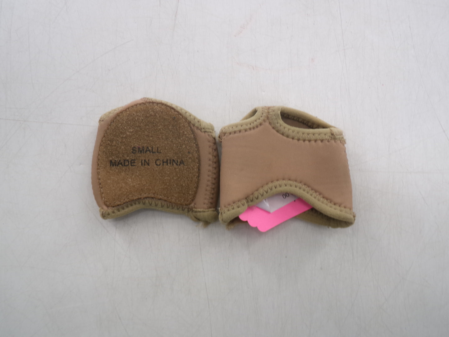 Pre-Owned Foot Undeez Neoprene Tan Small Contemporary Modern