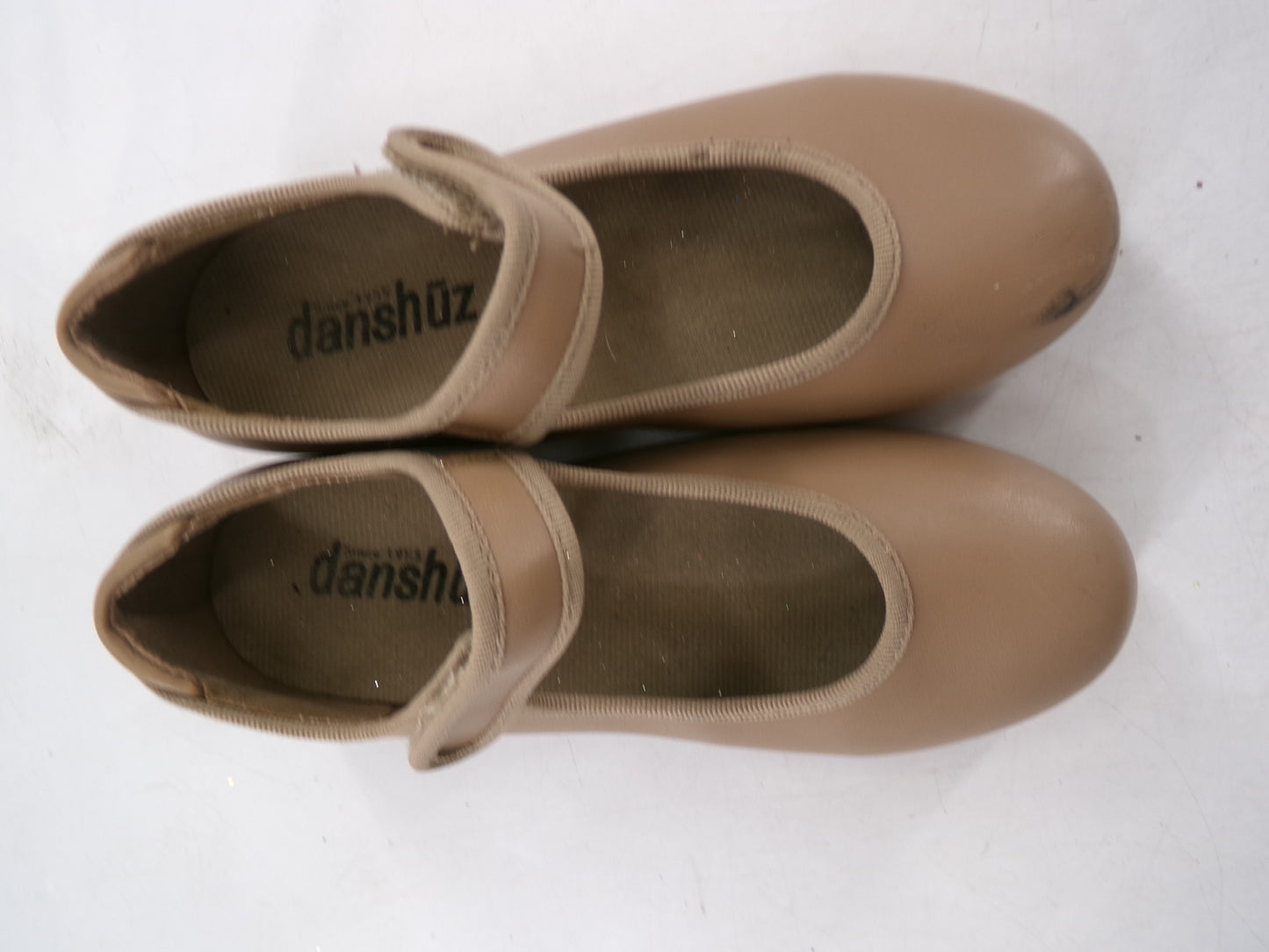 Pre-Owned Tap Shoes Danshuz 534 Toddler 13.5M Tan Mary Jane Easy Strap