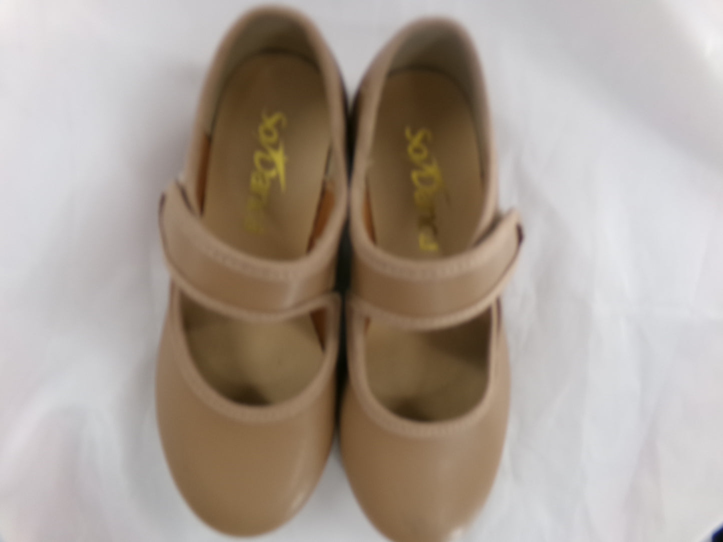 Pre-Owned Tan Tap Shoes SoDanca Child 10M Mary Jane Leather Loop Strap
