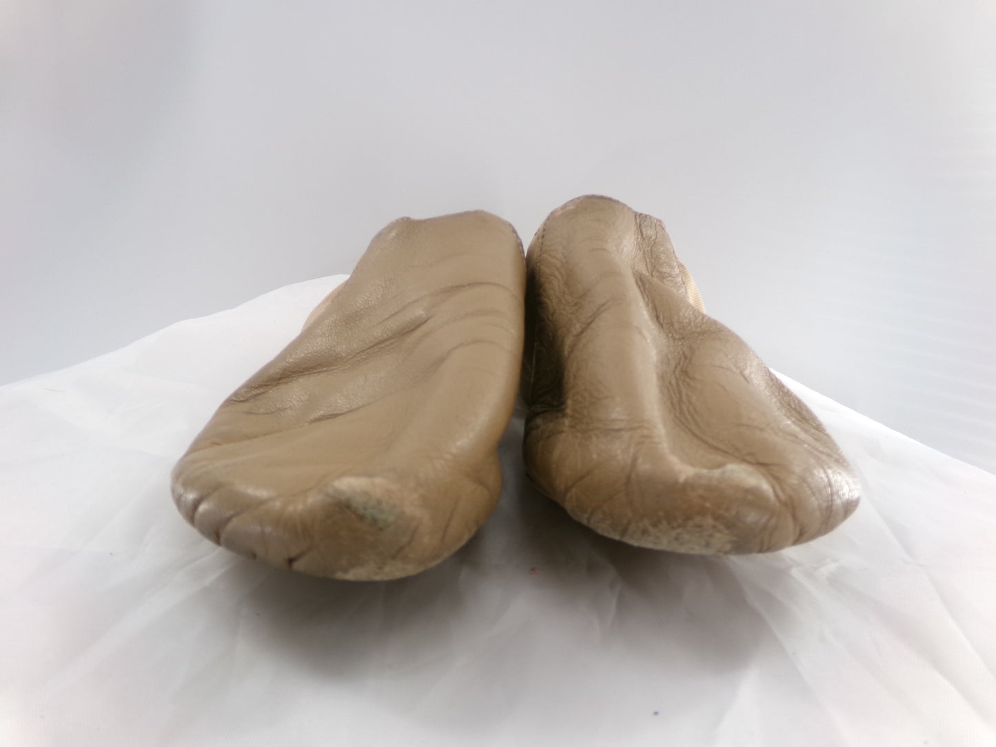 Pre-Owned Jazz Shoes Danz N Motion Tan 9158 Adult 5M Slip On Stretch Side