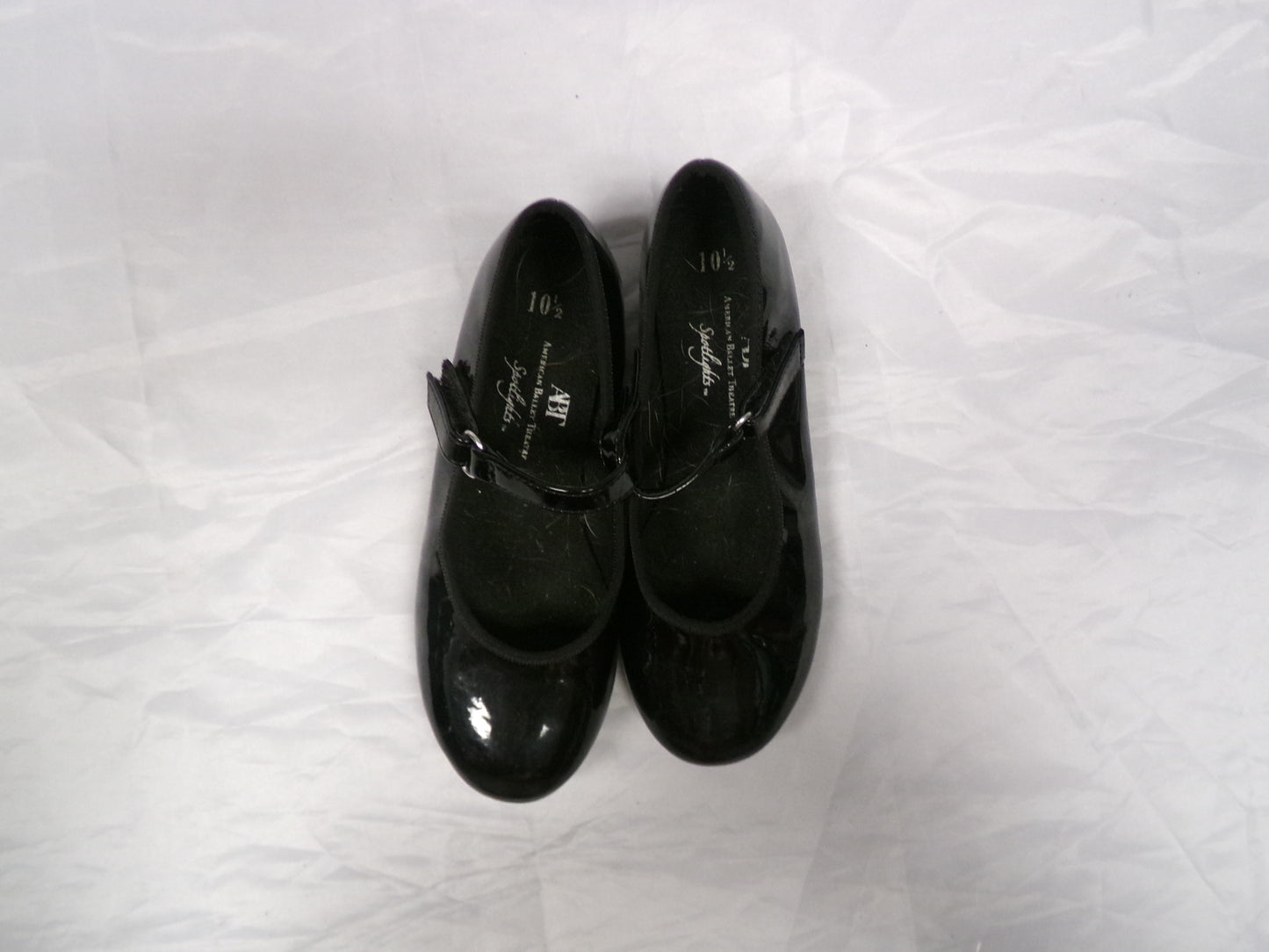 Pre-Owned Tan Tap Shoes ABT Kids 10.5 Mary Jane Patent Leather Loop Strap No Buckle Student