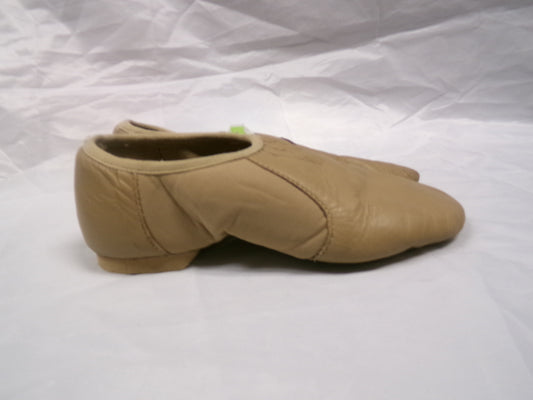 Pre-Owned Jazz Shoes Danz N Motion Tan 9158 Adult 7M Slip On Stretch Side
