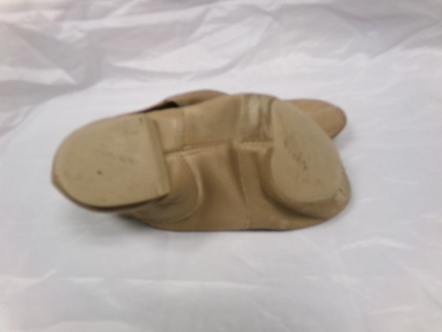 Pre-Owned Jazz Shoes Capezio EJ2 6.5M Tan Leather Split Sole