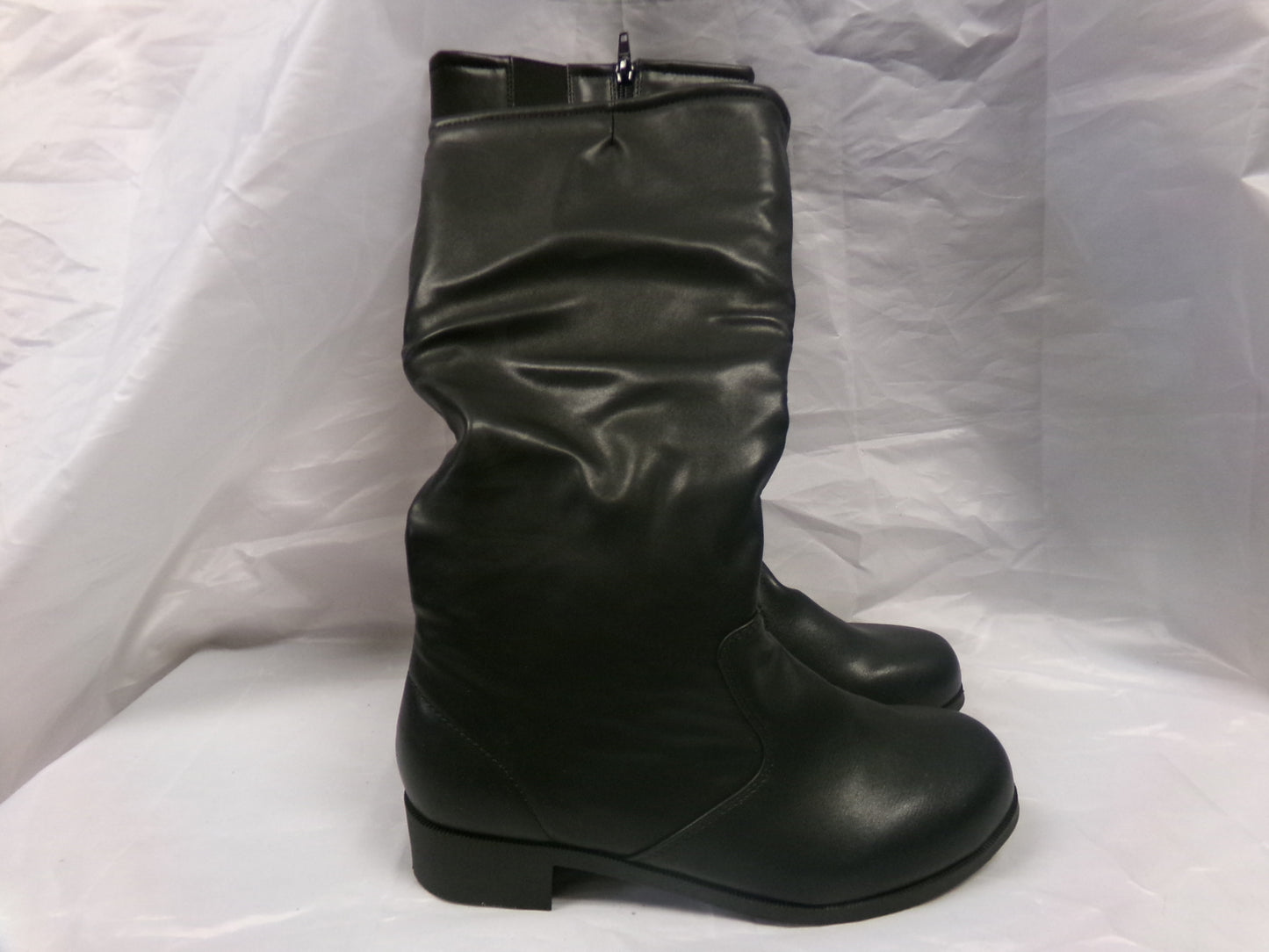 Pre-Owned Parade Shoes Gotham Black 7.5M Knee High Zip Up Rubber Soles