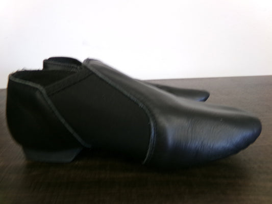 Pre-Owned Jazz Shoes Stelle Big Kid 1.5M Leather Slip On