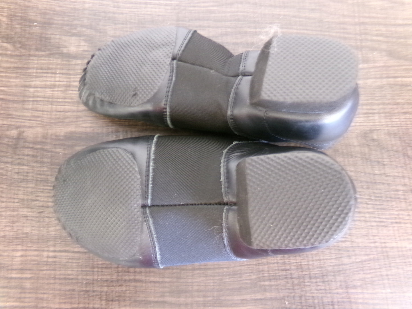 Pre-Owned Jazz Shoes Stelle Big Kid 1.5M Leather Slip On