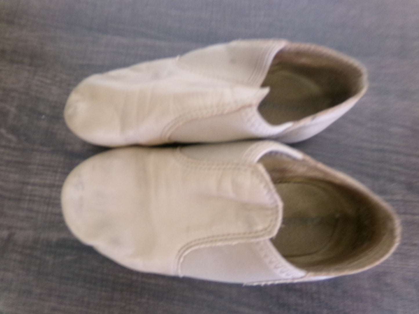 Pre-Owned Jazz Shoes Capezio Child 1M Tan Leather Split Sole