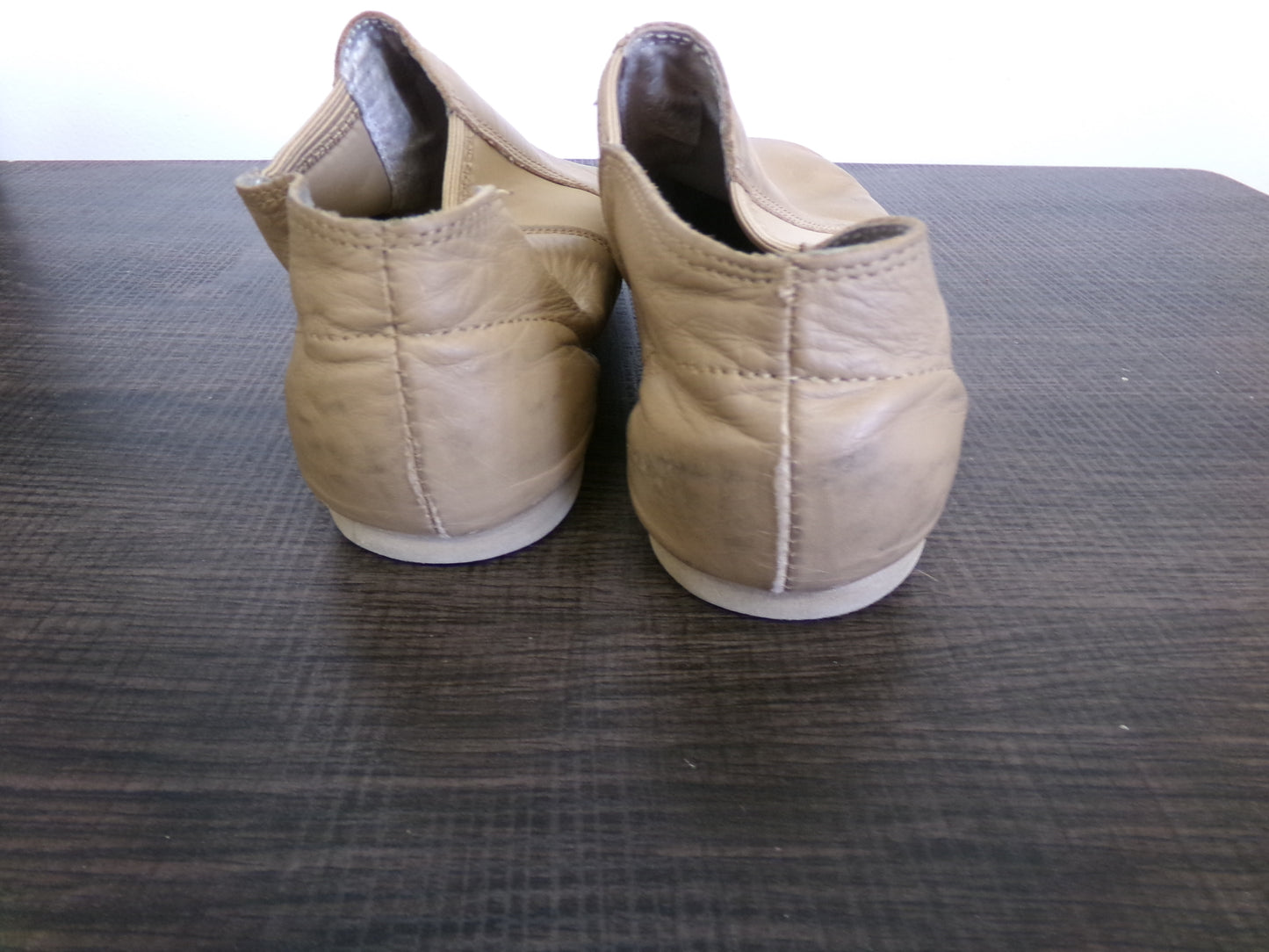Pre-Owned Jazz Shoes Revolution 656 Adult 6M Pull On Leather Split Sole