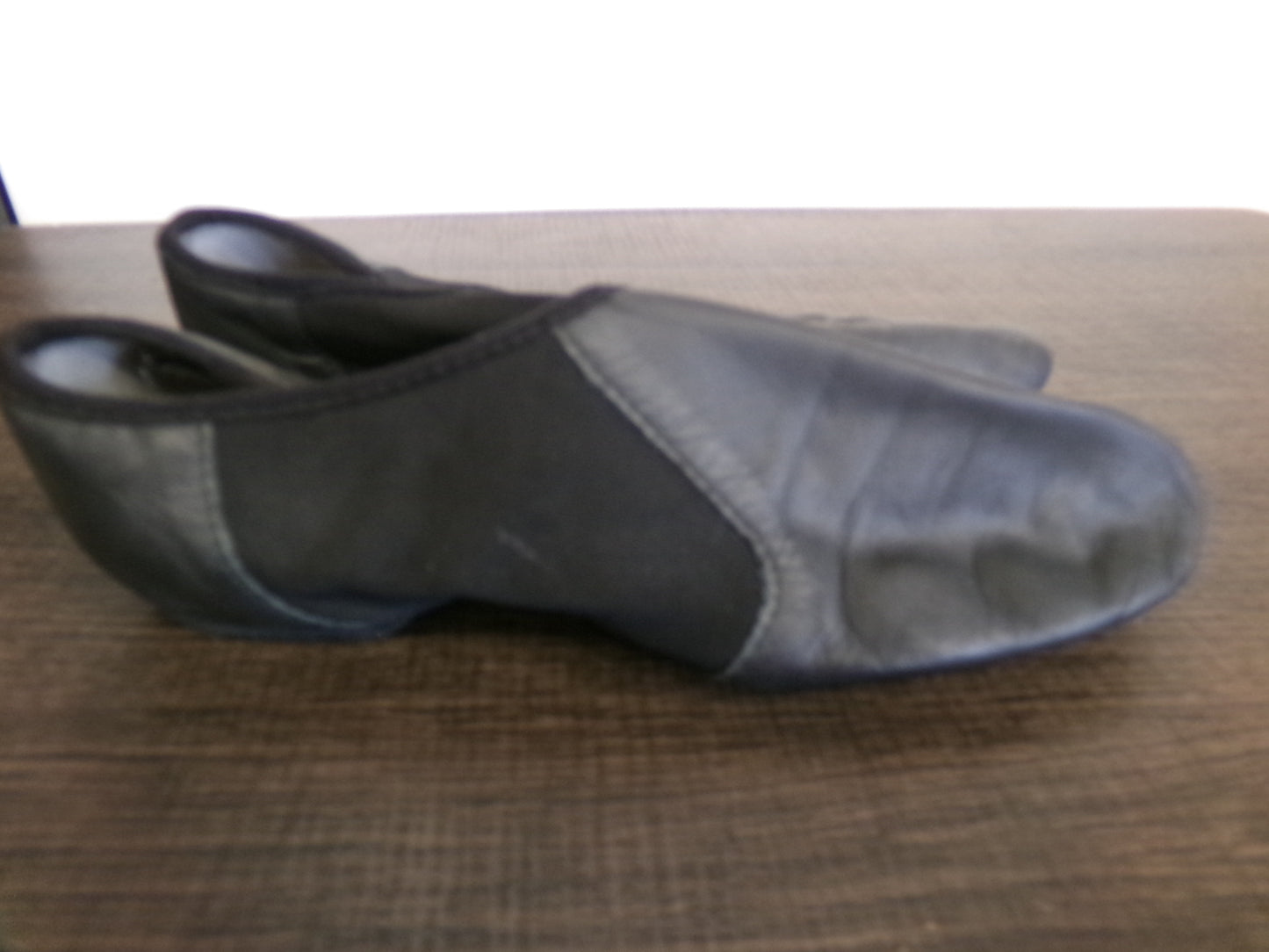 Pre-Owned Jazz Shoes Bloch Adult 6M Black Leather Slip On Split Sole