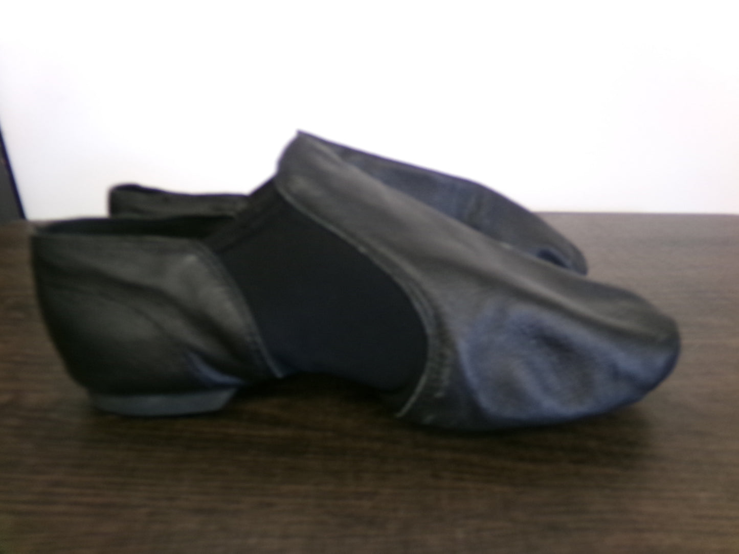 Pre-Owned Jazz Shoes Liberts Adult 9.5M Black Leather Lace Up Split Sole