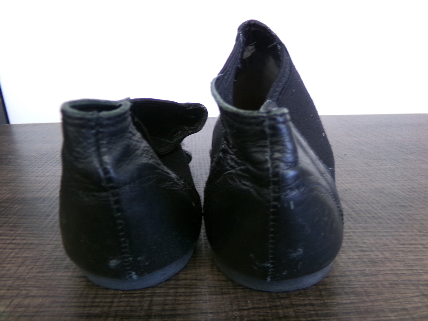 Pre-Owned Jazz Shoes Theatricals Adult 8M Black Leather Lace Up Split Sole