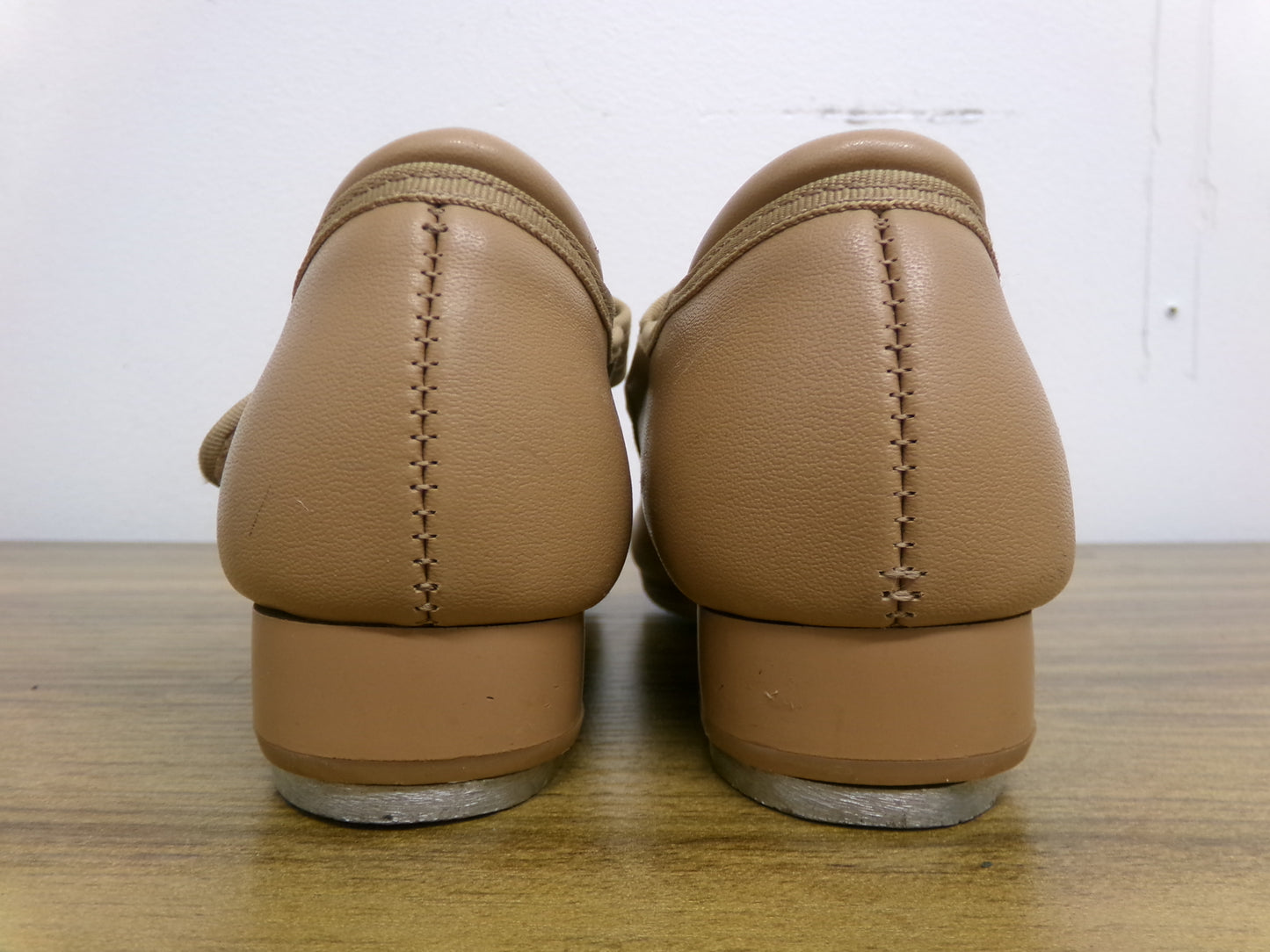 Pre-Owned Dance Tap Shoes Stelle Kids 12M Mary Jane easy Strap Tan