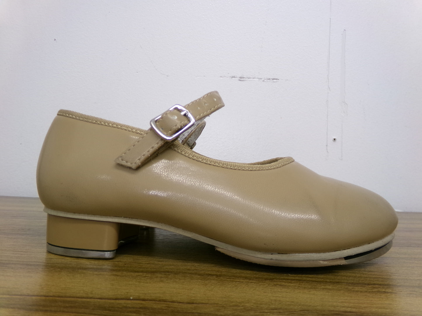 Pre-Owned Tap Shoes Revolution Style 808 1.5M Child Mary Jane Buckle Tan
