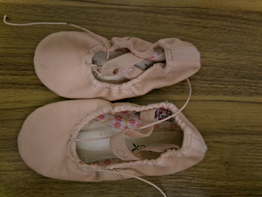Pre-Owned Ballet Shoes Pink Capezio 205C Daisy Child 12M Leather Strap Full Sole