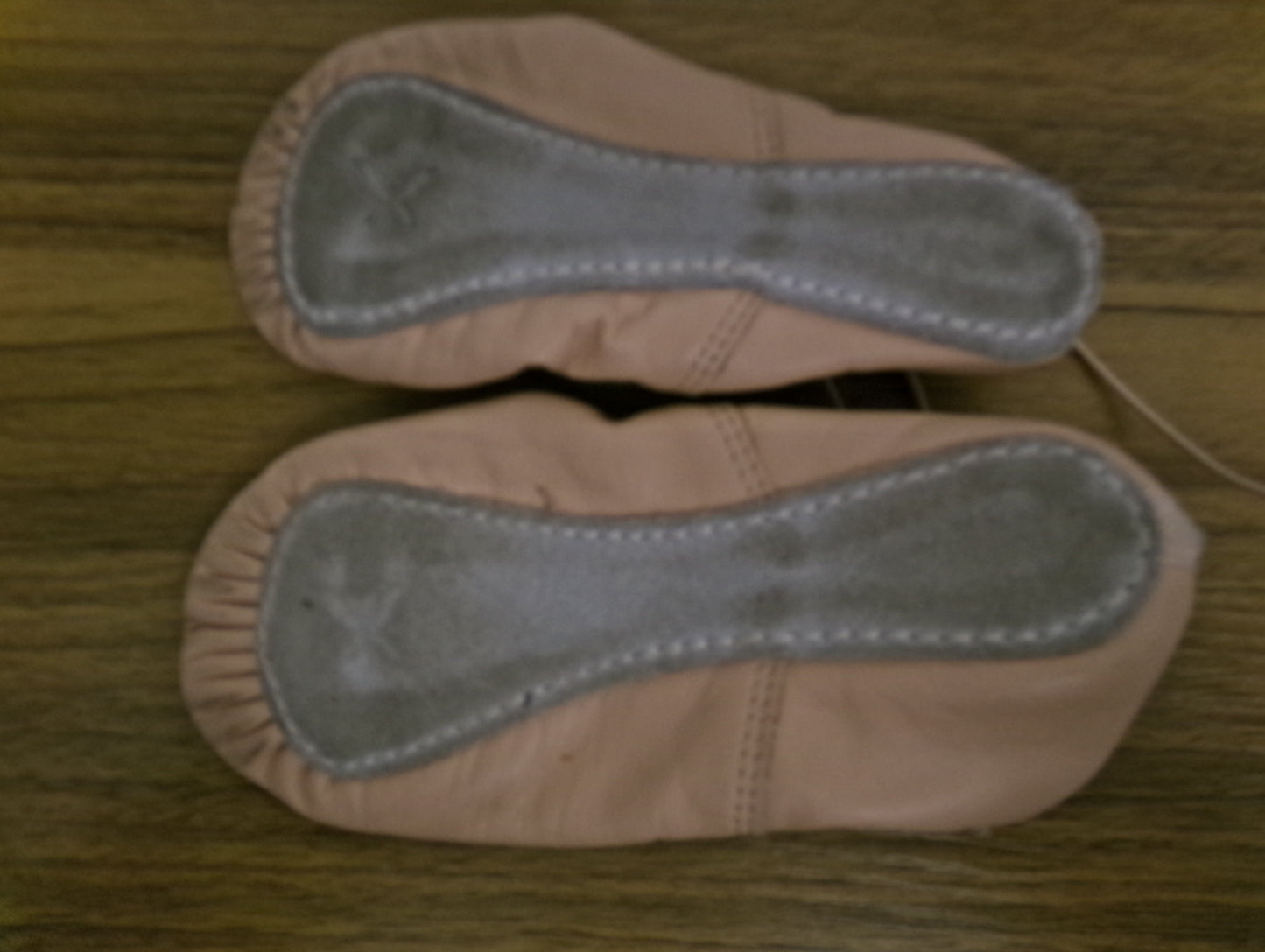 Pre-Owned Ballet Shoes Pink Capezio 205C Daisy Child 12M Leather Strap Full Sole