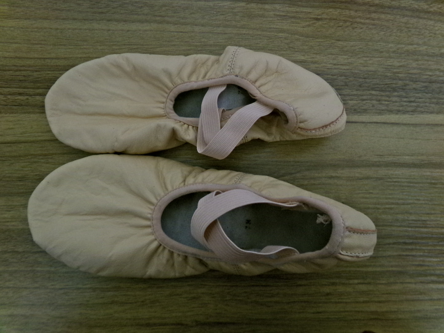 Pre-Owned Ballet Shoes DUX Dance Adult 7.5M Man Made Split Sole