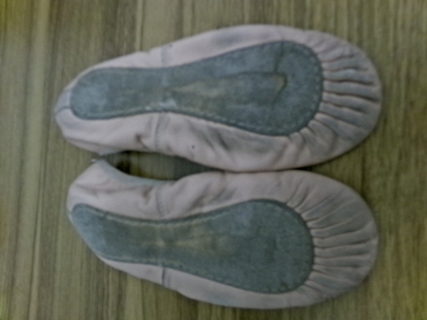 Pre-Owned Ballet Shoes Capezio Little Kid 2W Leather Single Strap Full Sole