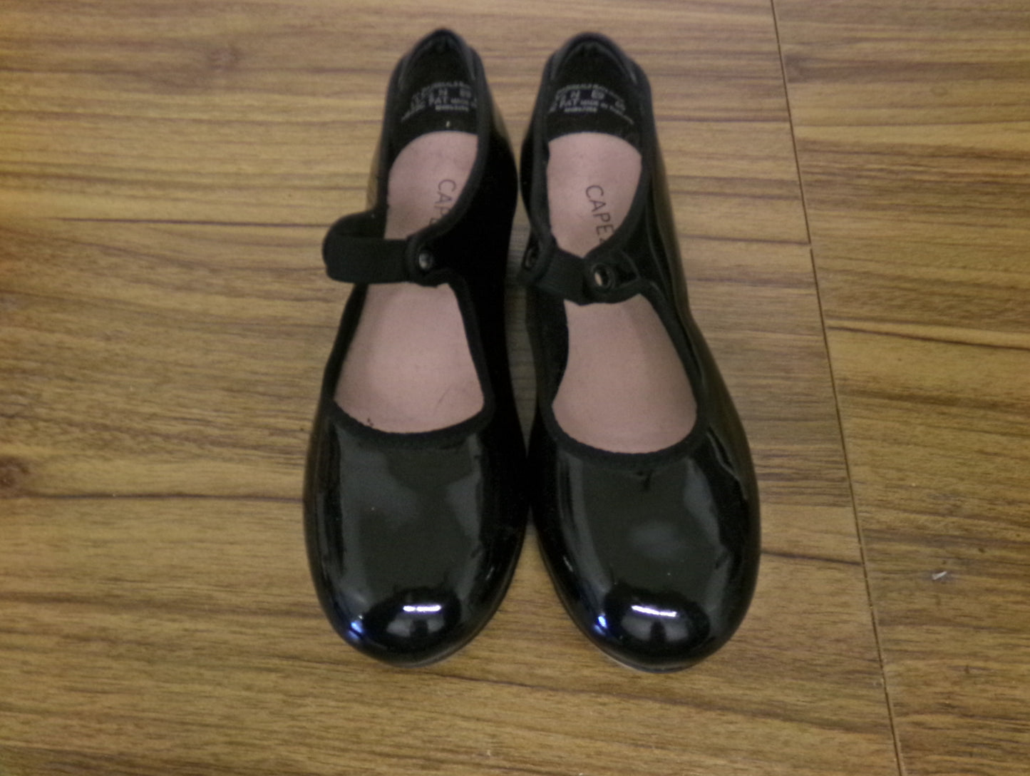 Pre-Owned Tap Shoes Capezio Big Kids 13.5M Tyette Man Made Elastic Student