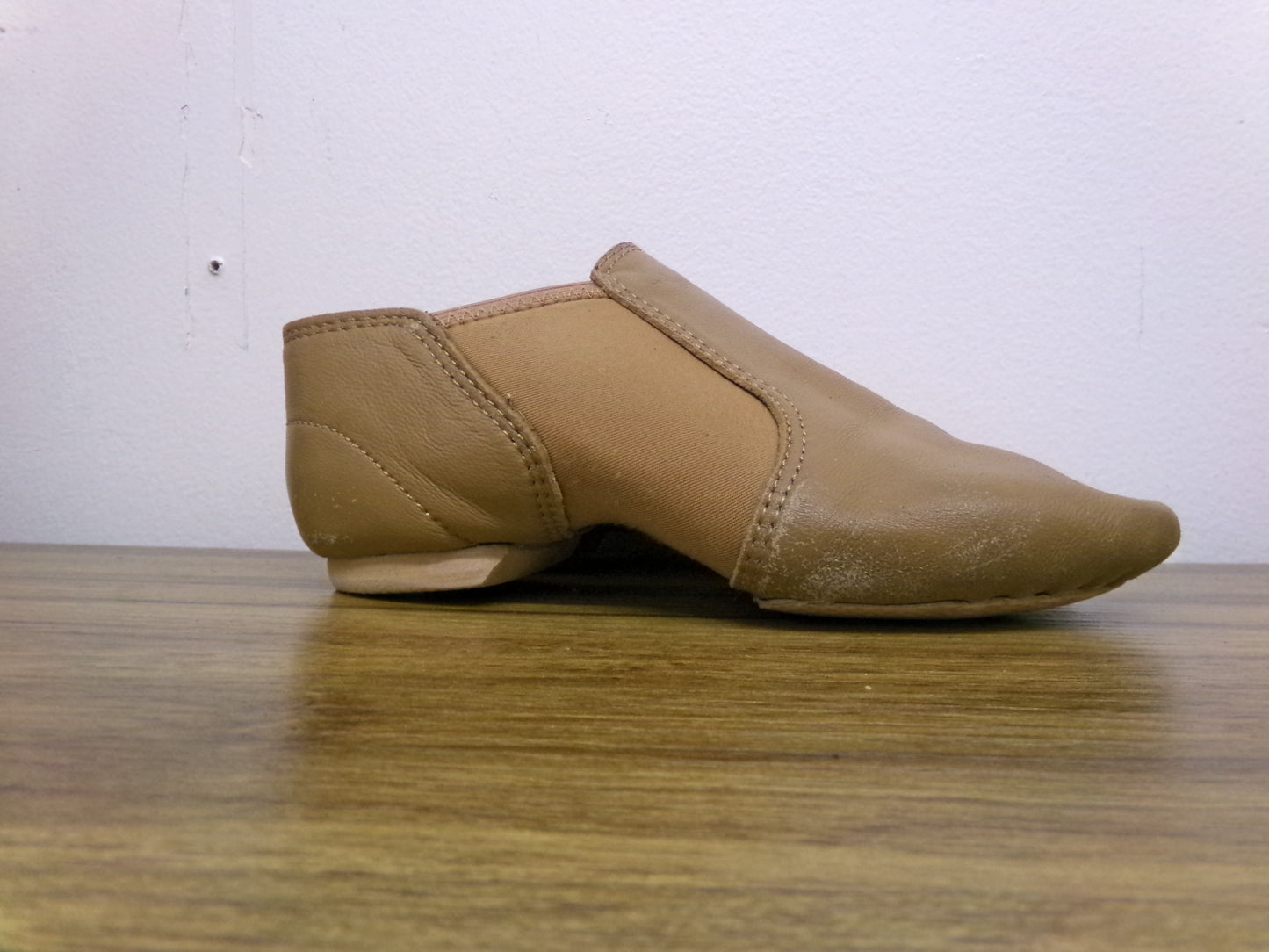 Pre-Owned Jazz Shoes Dance Class Girls 1M Child Slip On Leather Split Sole