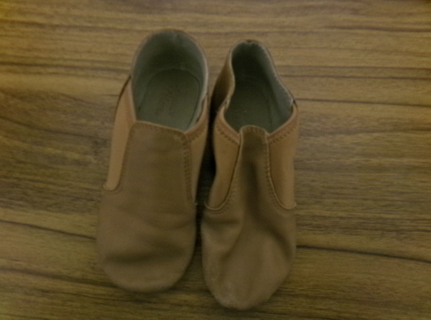 Pre-Owned Jazz Shoes Dance Class Girls 1M Kids Slip On Leather Split Sole