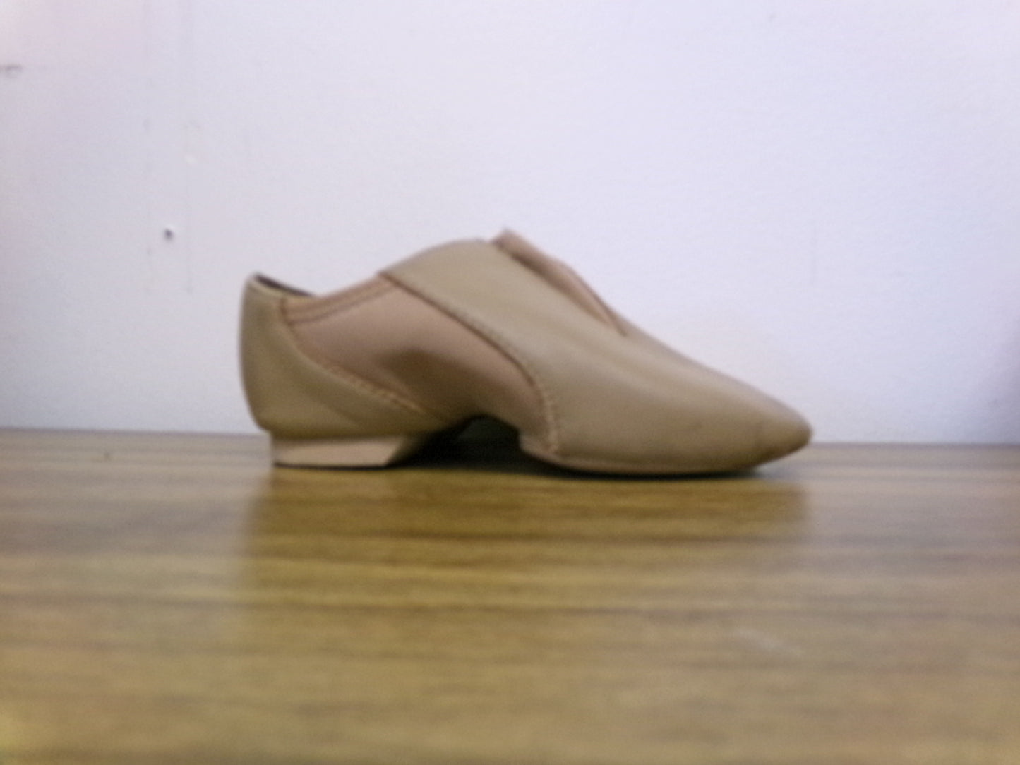 Pre-Owned Jazz Shoes Danshuz Big Kid 1.5M Slip On Leather