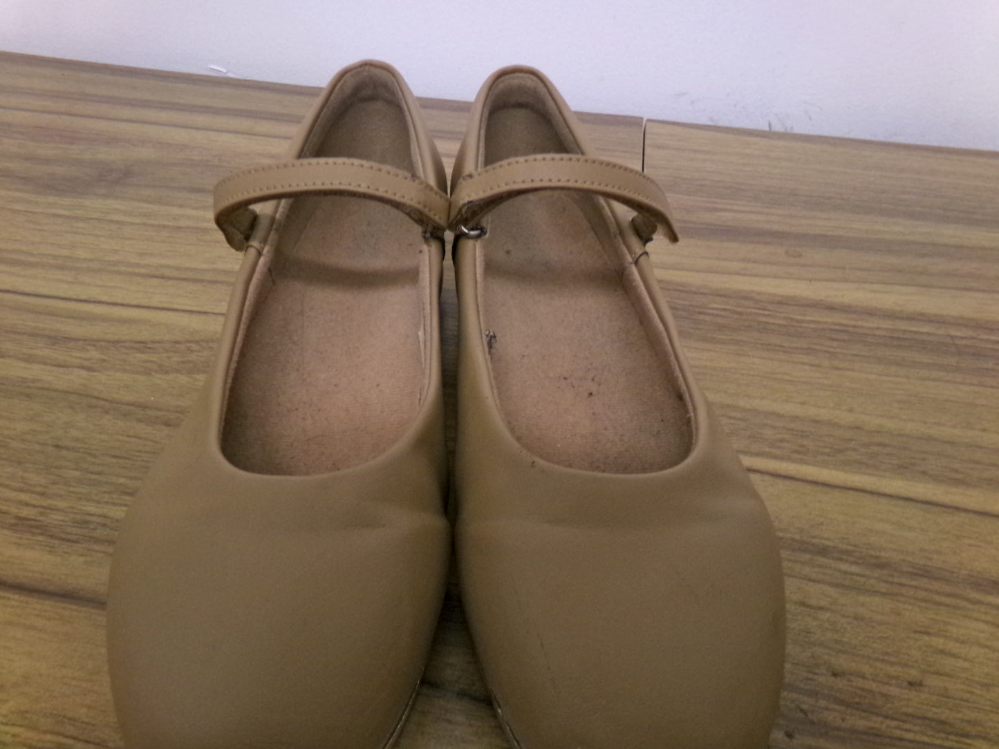 Pre-Owned Tan Tap Shoes Leo's 7M Mary Jane Leather Easy Strap