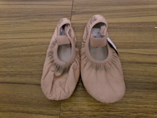 Pre-Owned Ballet Shoes SoDanca Adult 5B Pull On Leather Single Strap Full Sole