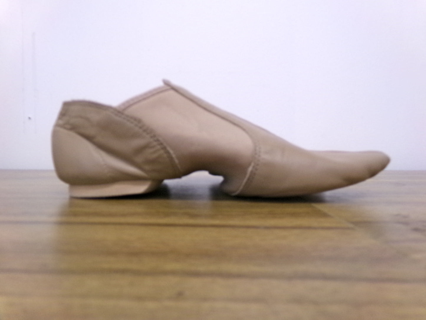 Pre-Owned Jazz Shoes Capezio EJ2 Adult 11M Tan Leather Split Sole